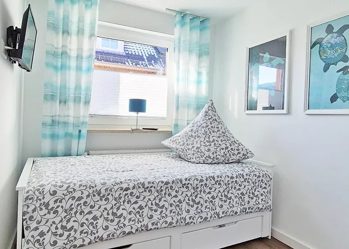 Schuetzenstrasse 19, 8 *